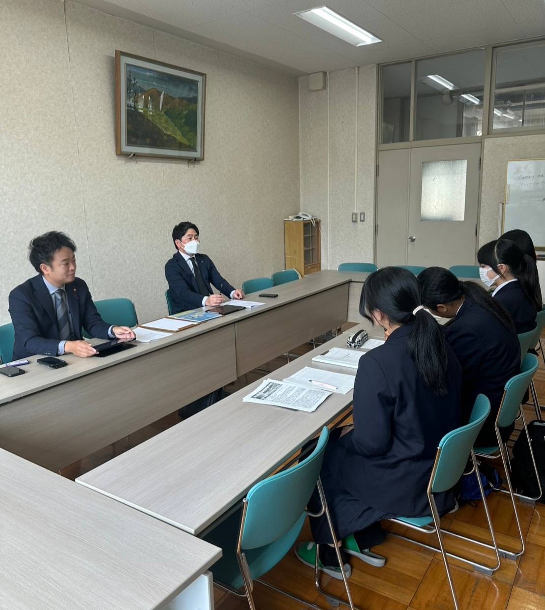高校生との意見交換
